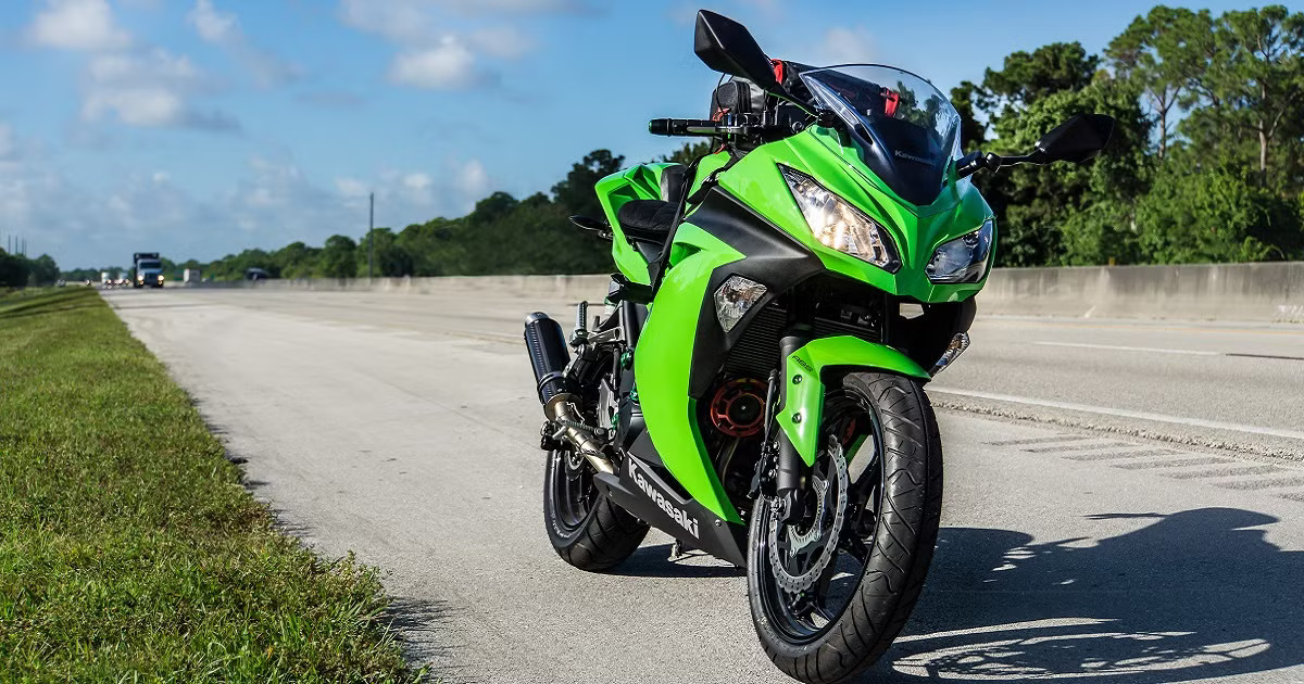 KAWASAKI NINJA 300