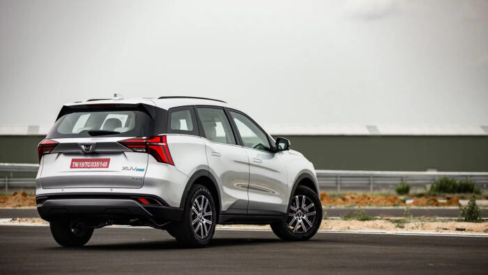 Mahindra XUV700